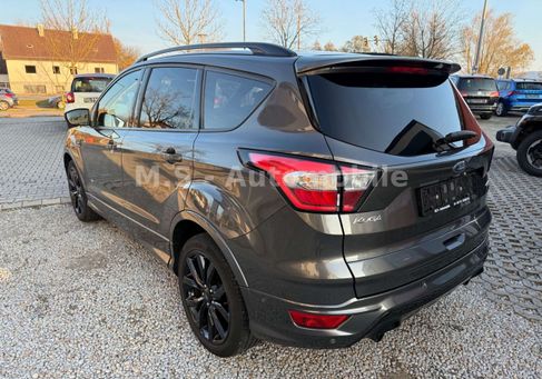 Ford Kuga, 2019