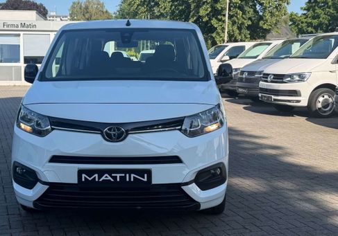 Toyota Proace, 2021