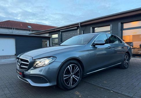 Mercedes-Benz E 220, 2019