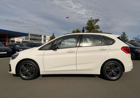 BMW 218, 2021 2