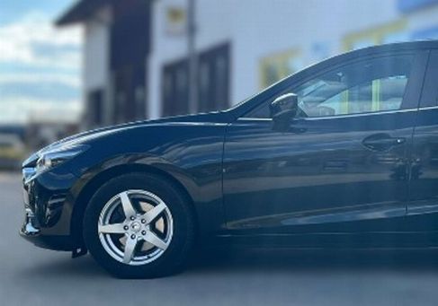 Mazda 3, 2018