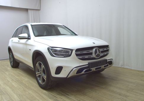 Mercedes-Benz GLC 300, 2021 3