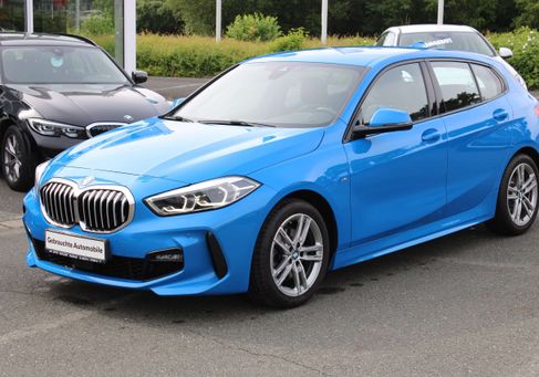 BMW 118, 2021