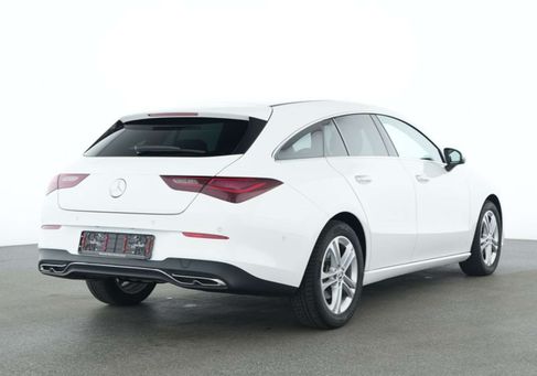 Mercedes-Benz CLA 180, 2024 2