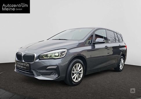 BMW 216, 2021