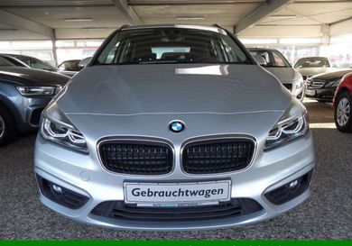 BMW 218, 2018