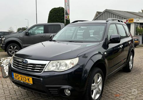 Subaru Forester, 2011