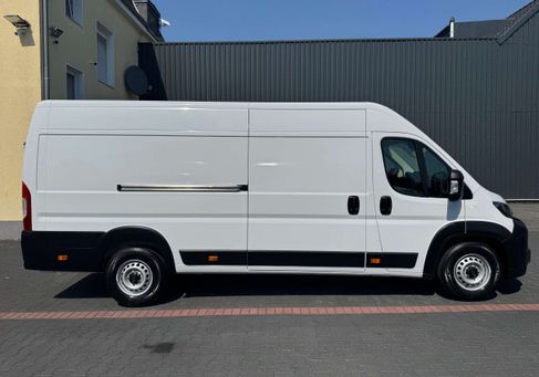Peugeot Boxer, 2025