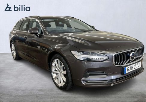 Volvo V90, 2022