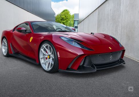 Ferrari 812, 2020