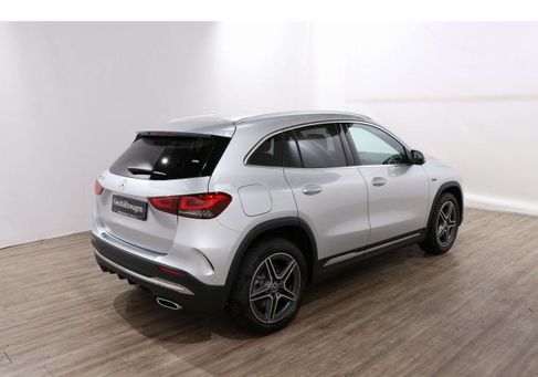 Mercedes-Benz GLA 250, 2020