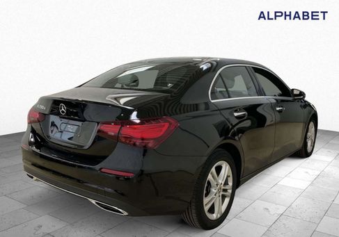 Mercedes-Benz A 200, 2024