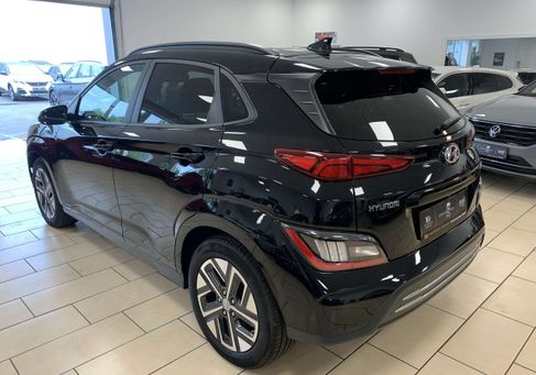 Hyundai Kona, 2022 3