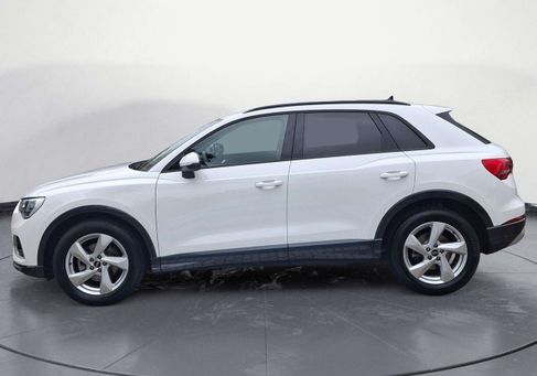 Audi Q3, 2022