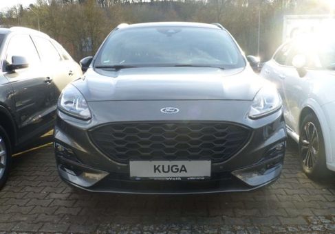 Ford Kuga, 2022