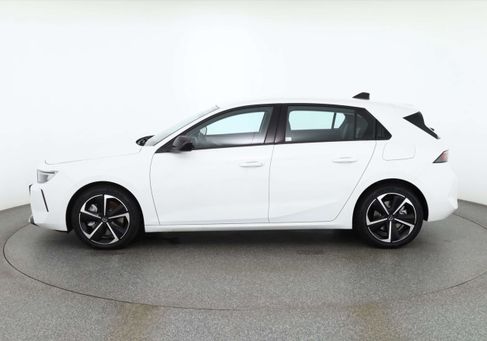 Opel Astra, 2023