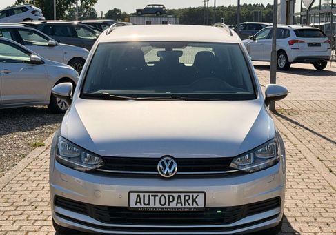 Volkswagen Touran, 2018 2