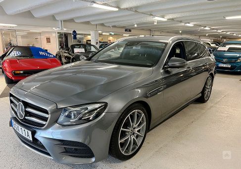 Mercedes-Benz E 220, 2020