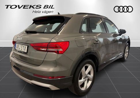 Audi Q3, 2022