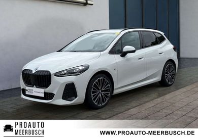 BMW 218, 2024