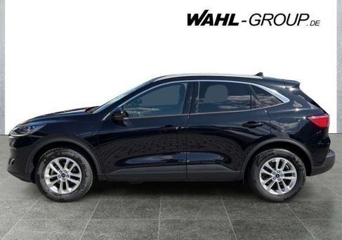 Ford Kuga, 2022
