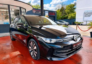 Volkswagen Golf, 2025