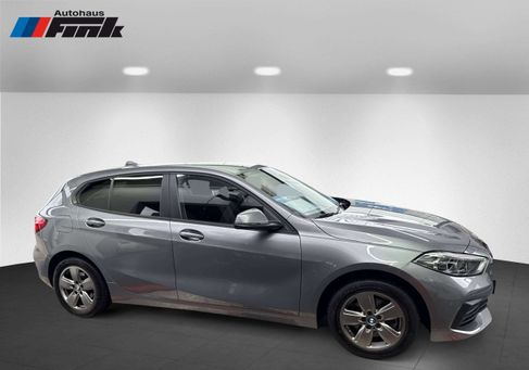 BMW 118, 2024