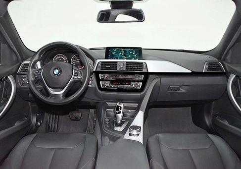 BMW 320, 2018