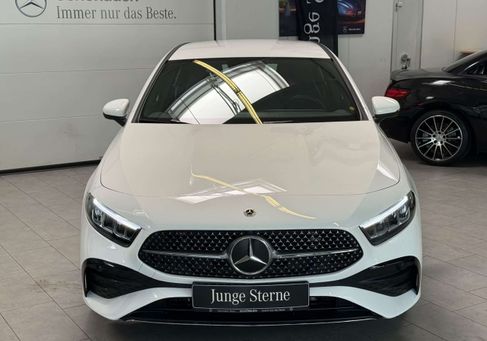 Mercedes-Benz A 200, 2025 3