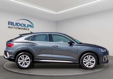 Audi Q3, 2022