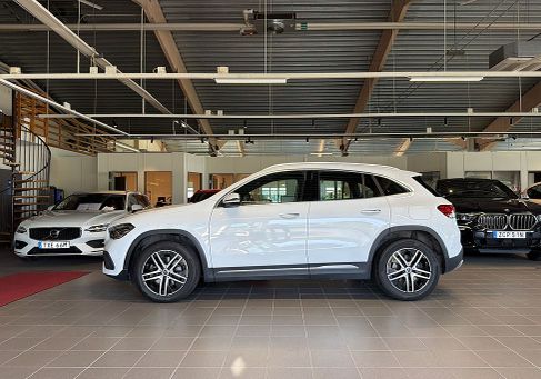 Mercedes-Benz GLA 220, 2021 2