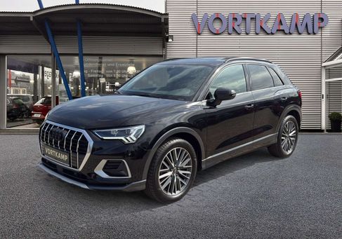 Audi Q3, 2022