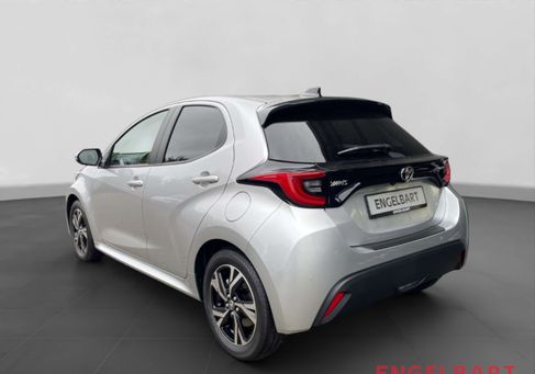 Toyota Yaris, 2024