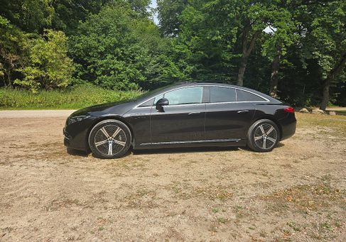 Mercedes-Benz EQS, 2022