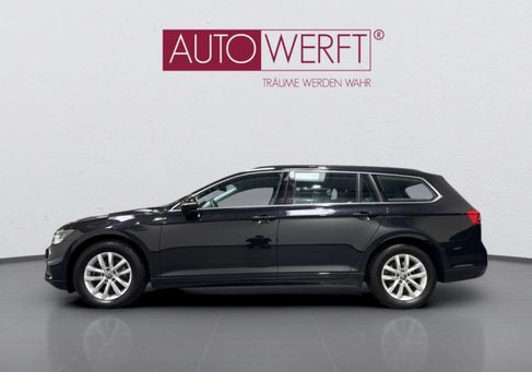 Volkswagen Passat Variant, 2023 3