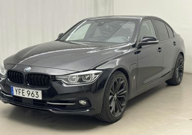 BMW 330, 2017