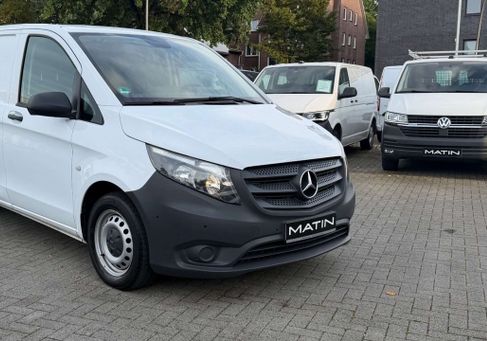 Mercedes-Benz Vito, 2021 3