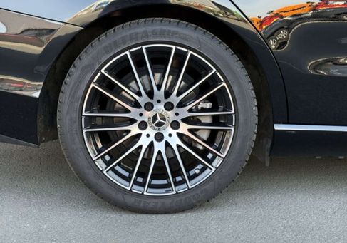 Mercedes-Benz C 180, 2023