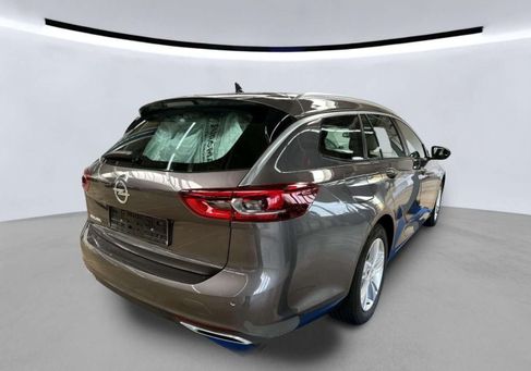 Opel Insignia, 2022