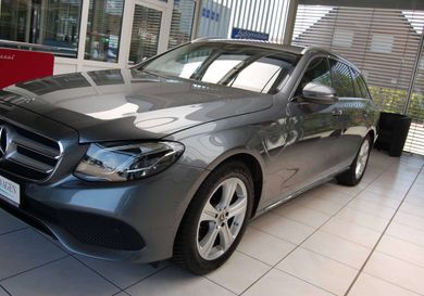 Mercedes-Benz E 220, 2017