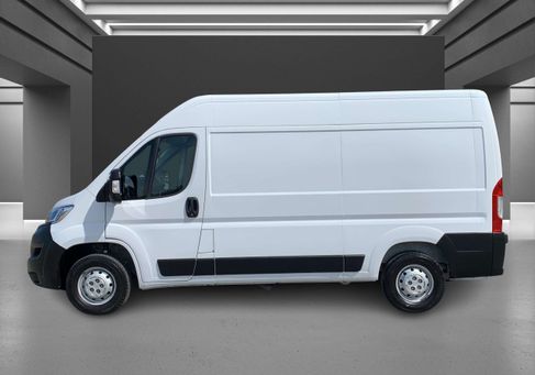 Opel Movano, 2024