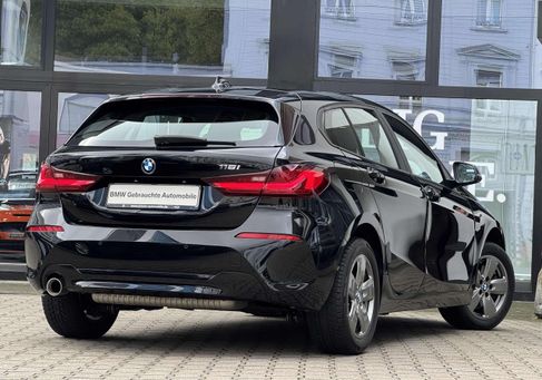 BMW 118, 2023