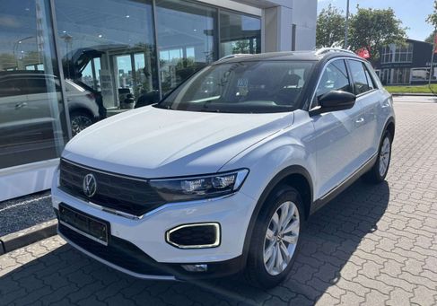 Volkswagen T-Roc, 2022