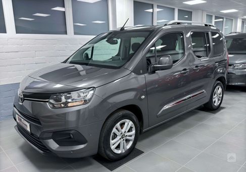 Toyota Proace, 2021