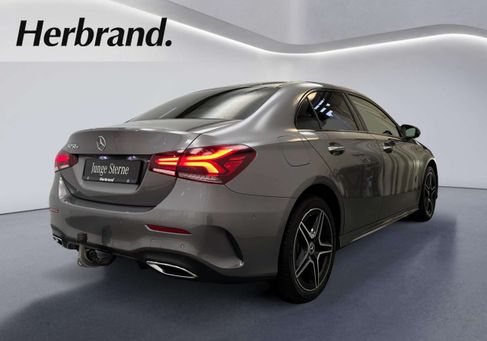 Mercedes-Benz A 250, 2022