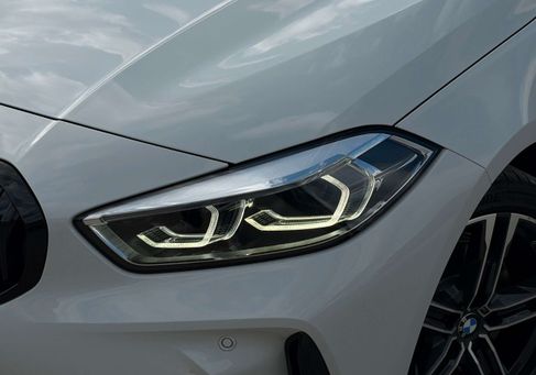 BMW 118, 2023