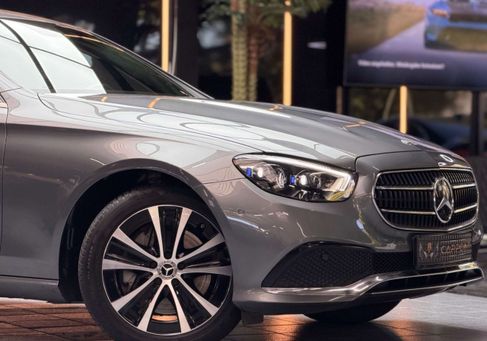 Mercedes-Benz E 300, 2020 3
