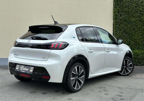 Peugeot 208, 2022