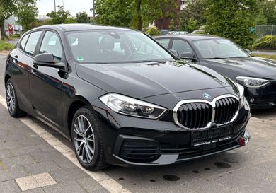 BMW 118, 2021