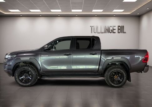 Toyota Hilux, 2024
